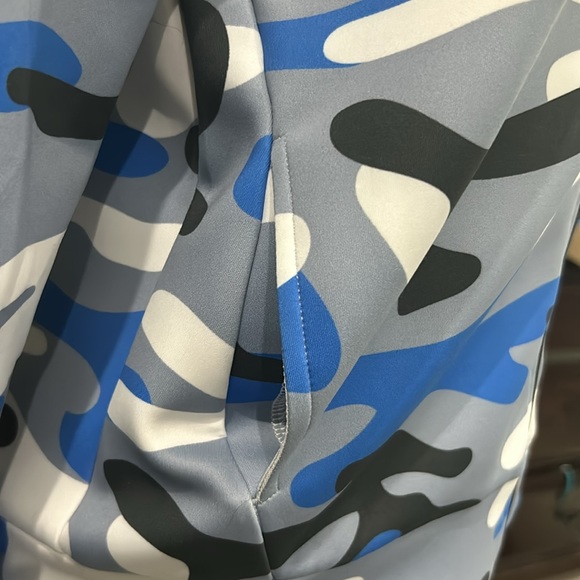 Nwt xs Amy sport zippy - Picture 3 of 7